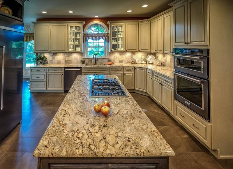 Granite Counter Tops and Custom Cabinets